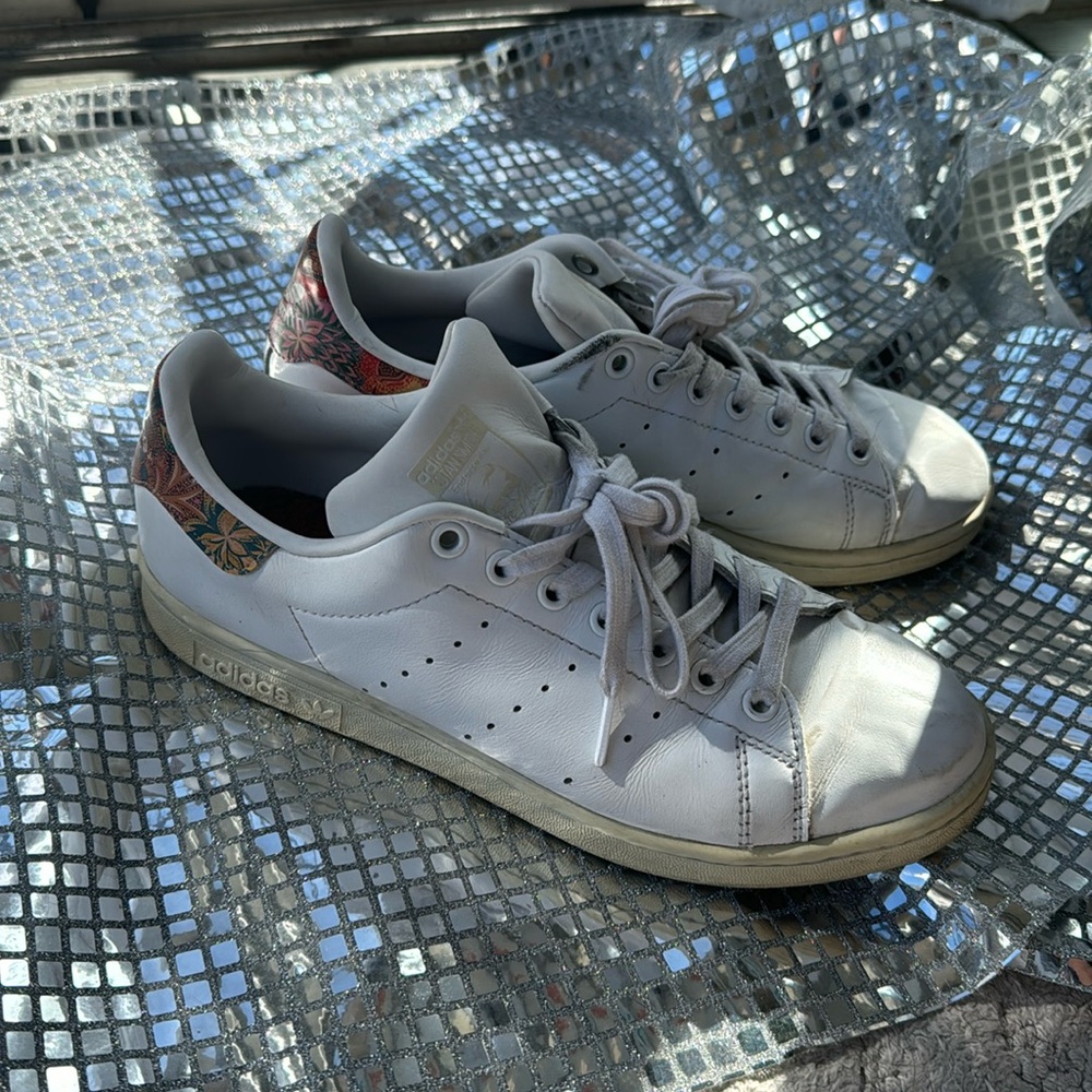 Stan Smith Adidas Floral Sneakers